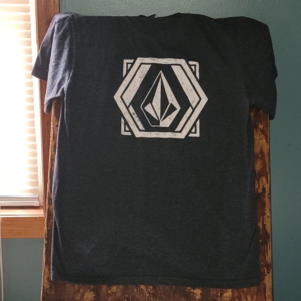 Volcom T Shirt
